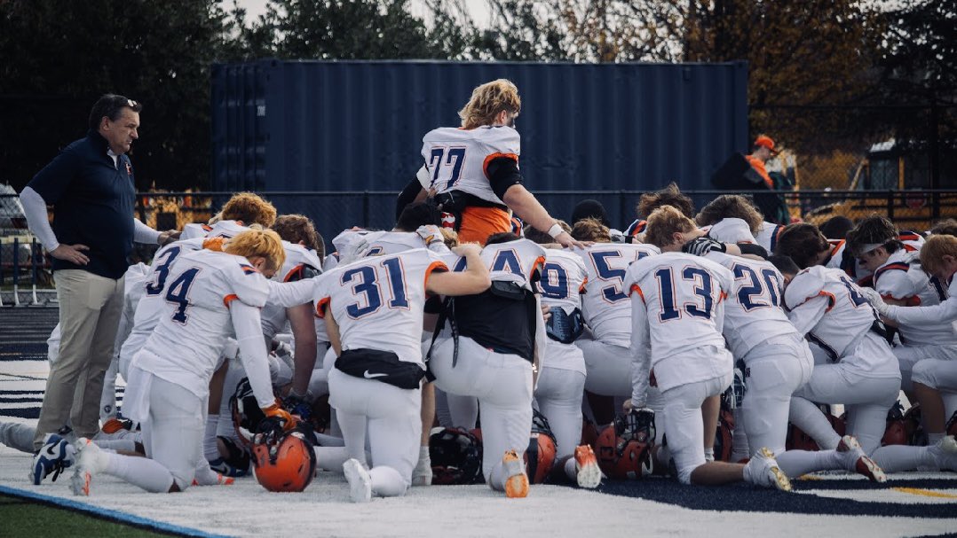 Tough loss in the Region Championship. Had a great season! Season and Career Highlights coming soon!!

12 tackles
3 tfl

<a href="/andrejones1185/">Coach Andre Jones</a> <a href="/CoachP_eterson/">Coach P 🍎🏈📚🎓CoachesHelpingCoaches</a> <a href="/BWHSFootball/">Briar Woods HS Football</a> <a href="/ProcessExposure/">Unrivaled Process Exposure Inc.</a> <a href="/Coach_Canney/">Mike Canney</a> <a href="/EliteStren23/">Patriot Strength Systems</a> <a href="/carljfred/">Carl Frederick</a> @LocoHSFB 

hudl.com/v/2MeCjr