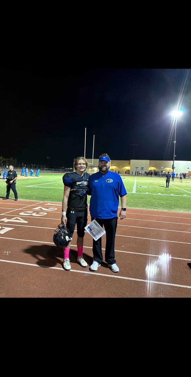 LoganPruett9's tweet photo. I want to say I am so thankful for being able to accomplish everything I did this year. This team and these coaches are nothing short of amazing.  Amazing 4 years!
@coachjgoodloe @Razorback2552 @thechasespear @brett_spear https://t.co/tJEwBJWZxE