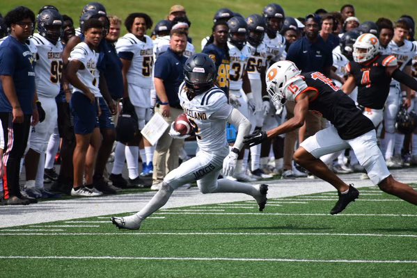 wesleylambert00's tweet photo. Blessed to have earned an offer from Graceland University! Thank you @CoachStaback 🟡🔵 https://t.co/CWv5MIRL4u