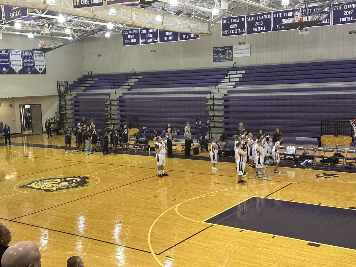 PNBasketball's tweet photo. Congrats to the Pickerington Jaguars on a great game tonight!! Glad we were able to come cheer for you!! https://t.co/RvCWmBcJjy
