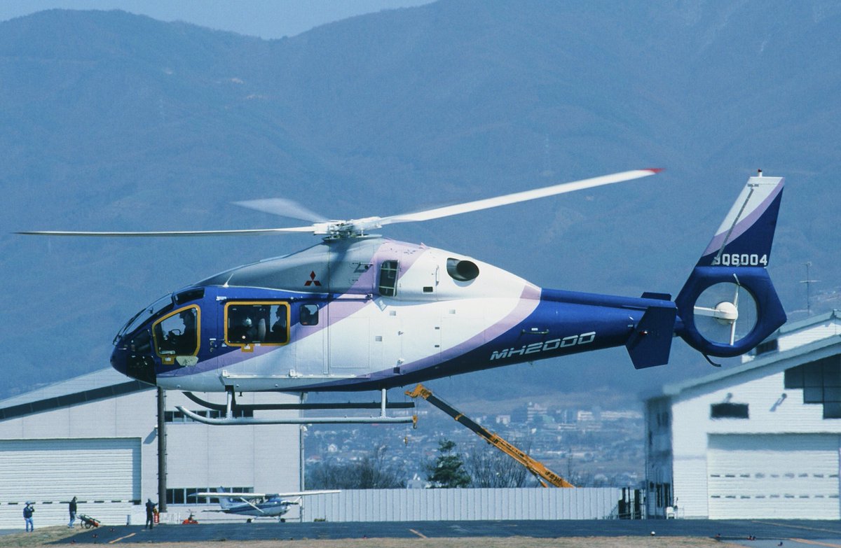 1997年3月/松本空港
三菱 MH2000
 JQ6004
　飛行試験用2号機
 #kodachrome64
長野県防災航空センターを建設中のクレーンが背景に写っています。

#filmphotography 
#コダクローム