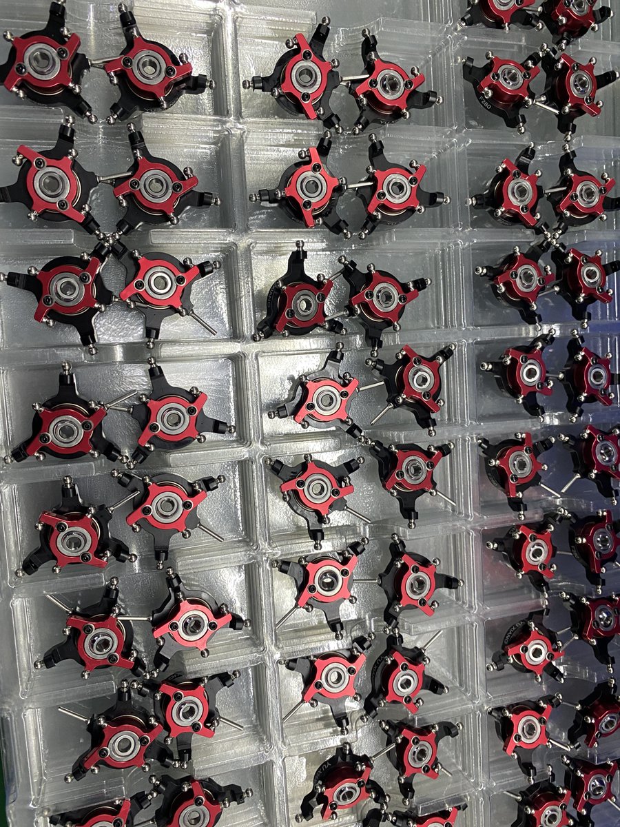 makerfirefpv's tweet photo. 🚁 興奮のお知らせ!YXZNRC F280 ヘリコプター、飛び立ち準備完了!🌟
厳格なテスト後、6CH、6軸ジャイロ搭載の高性能3D/6G RCヘリコプター、まもなく発送予定。
📦 詳細はこちら: https://t.co/4byKsKEOFz
#YXZNRCF280 #RCフライト #YuXiang #発送準備完了 #テック火曜日 #Makerfire #RCHelicopter https://t.co/1DcdwZ4ejH