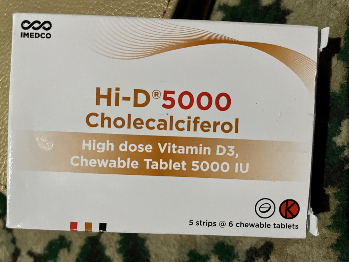 valiisaa's tweet photo. Sering dengar Vitamin D?

Yg pernah patah tulang atau kecelakaan biasanya sering diresepkan Vitamin D😁

Kali ini aku akan bahas salah satu vitamin D3 yaitu Hi-D

Semoga bermanfaat 
-a thread- https://t.co/fLEBRKPEFv