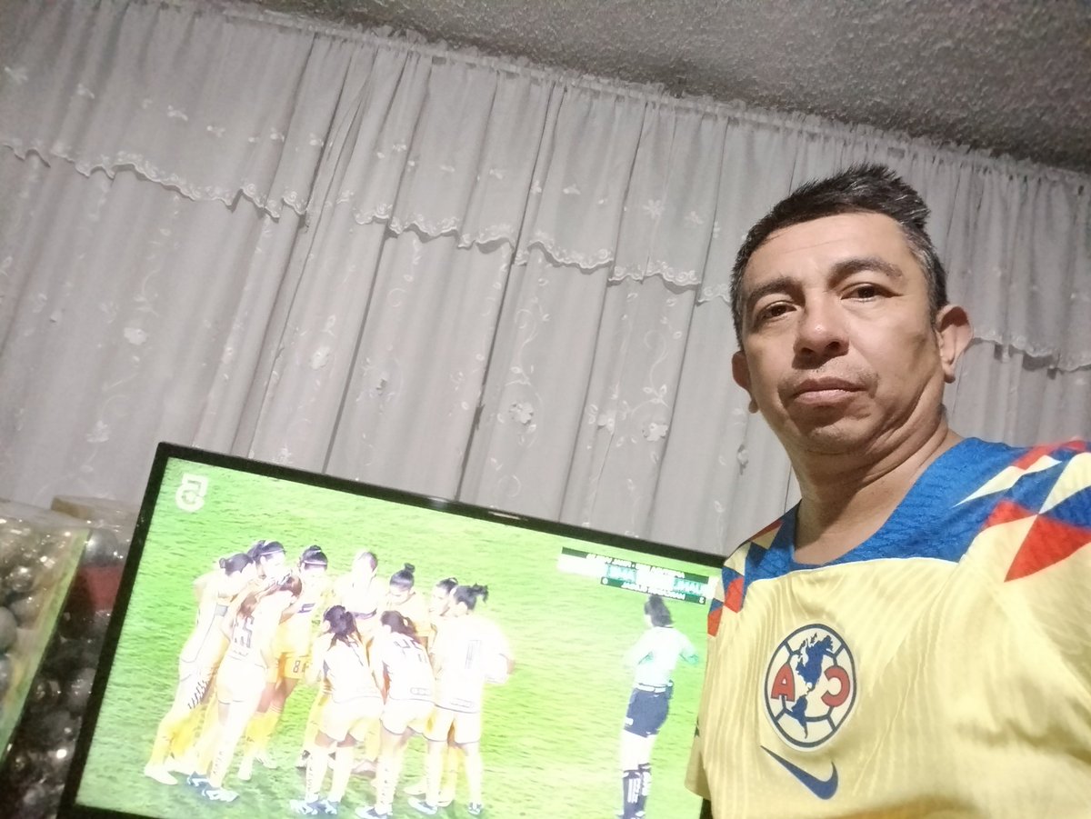 oscartiza30's tweet photo. Vamos aguilas de mis amores si se puede estamos  con todo el apoyo
#EllasEnViX https://t.co/I8m3gTpQtW