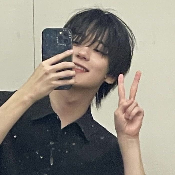 k10hrtz's tweet photo. #findingforx
HIIII I’m a super duper new forx but I’m obsessed w them and completely in love w shin yechan🫶
Im planning to go to their fancon and release events here in Japan next month and I’m super excited‼️‼️‼️
I’m a multi btw!
looking for forx bestiesssss https://t.co/eJlYZTqibS