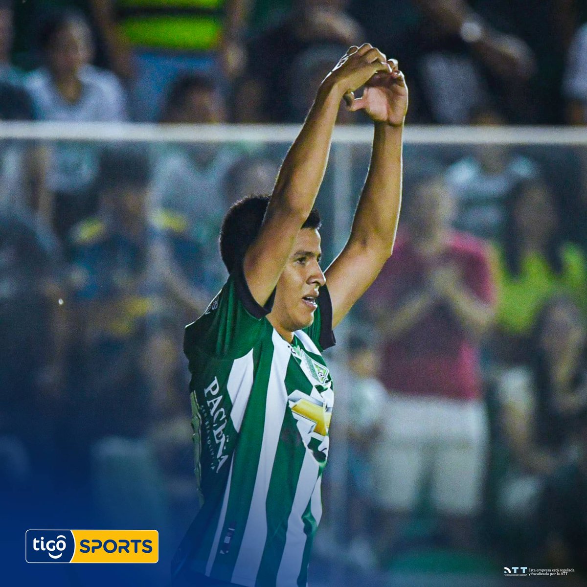 TigoSportsBol's tweet photo. #TigoSportsBolivia 🚨

✅ Oriente Petrolero ganó la primera de las tres batallas que le queda en la temporada para consolidar la permanencia, venció 1-0 a Vaca Díez ⚔️. Acá te dejamos las mejores postales del partido jugado en el Tahuichi 🏟️📸. https://t.co/Oso9yuSPSv