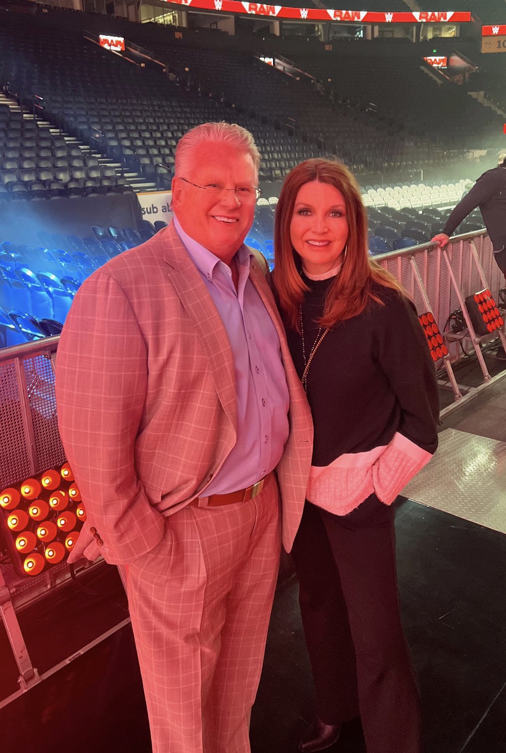 WrestleBR on X: 🚨 Dixie Carter nos Bastidores do WWE RAW de 27/11 Clique  na imagem para ler 👇🏾  / X