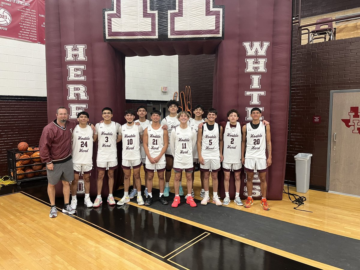 Herd Hoops (@hhhoops_herd) on Twitter photo 