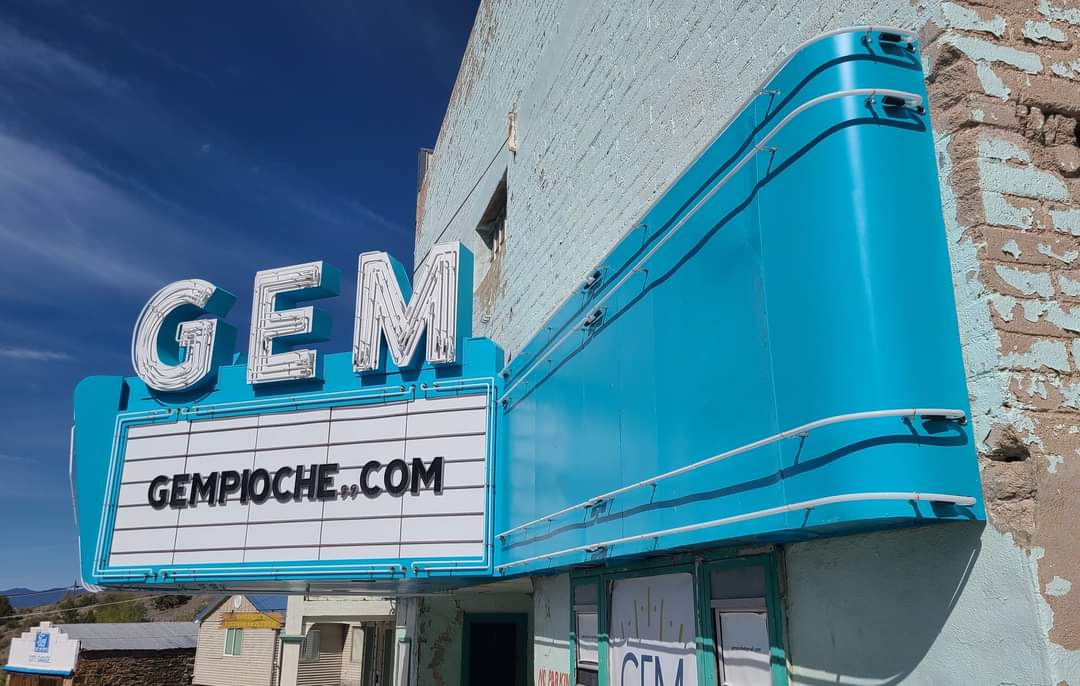 “Buy experiences, not things. Spending on experiences makes people happier than spending on things. Things get broken &amp; go out of style. Experiences get better every time you talk about them.” - Jean Chatzky... This #givingtuesday2023, support #thegem: gempioche.com.