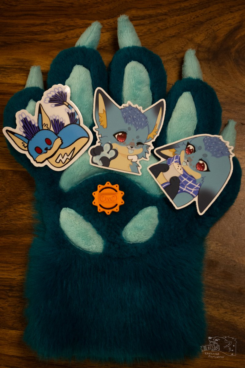 Lightning Aura tweet media