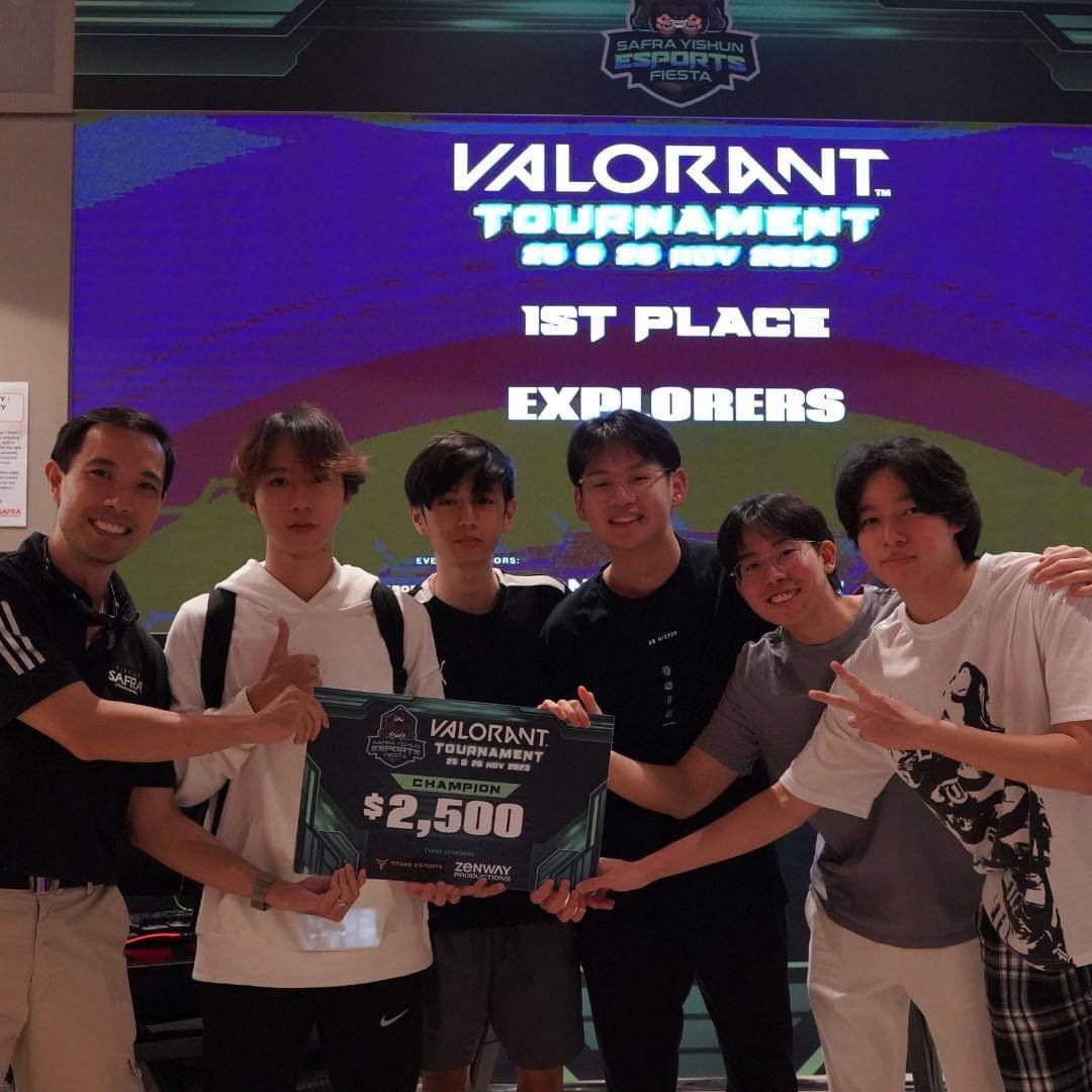 Another day another victory for the OGs 🤓
(picture came late sorry) 
26.11.2023 Yishun Safra Champions 🥇
<a href="/pudjxs/">pudj</a> 
@kestrelSG 
<a href="/toyxeVAL/">toy</a>
<a href="/Haeart_/">Haeart</a> 
@bulletwz