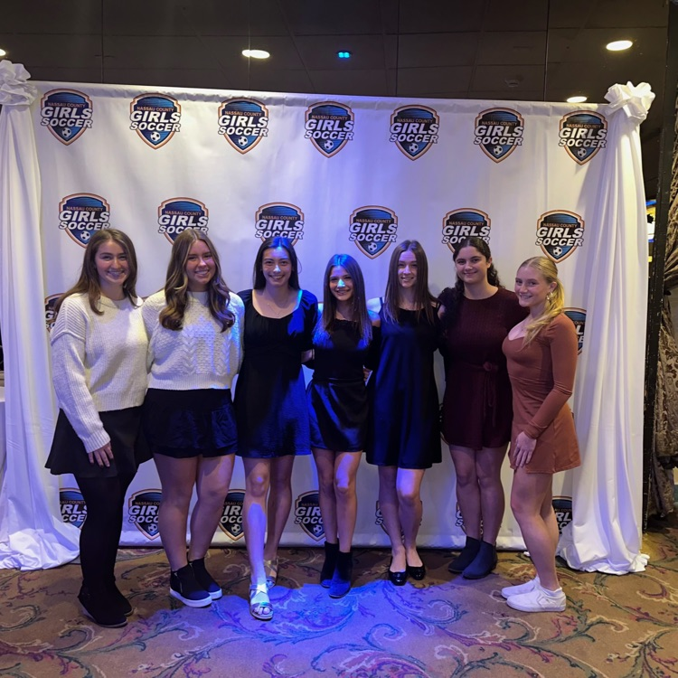 BethpageUFSD's tweet image. Congrats to our Bethpage High School girl's soccer players on their awards and to our very own coaches getting coach of the conference!!!! So proud! #wearebethpage #bhs