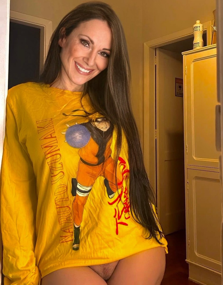 First time on X... I love golf, sports and date older men... still edible at 51?❤‍🔥❤