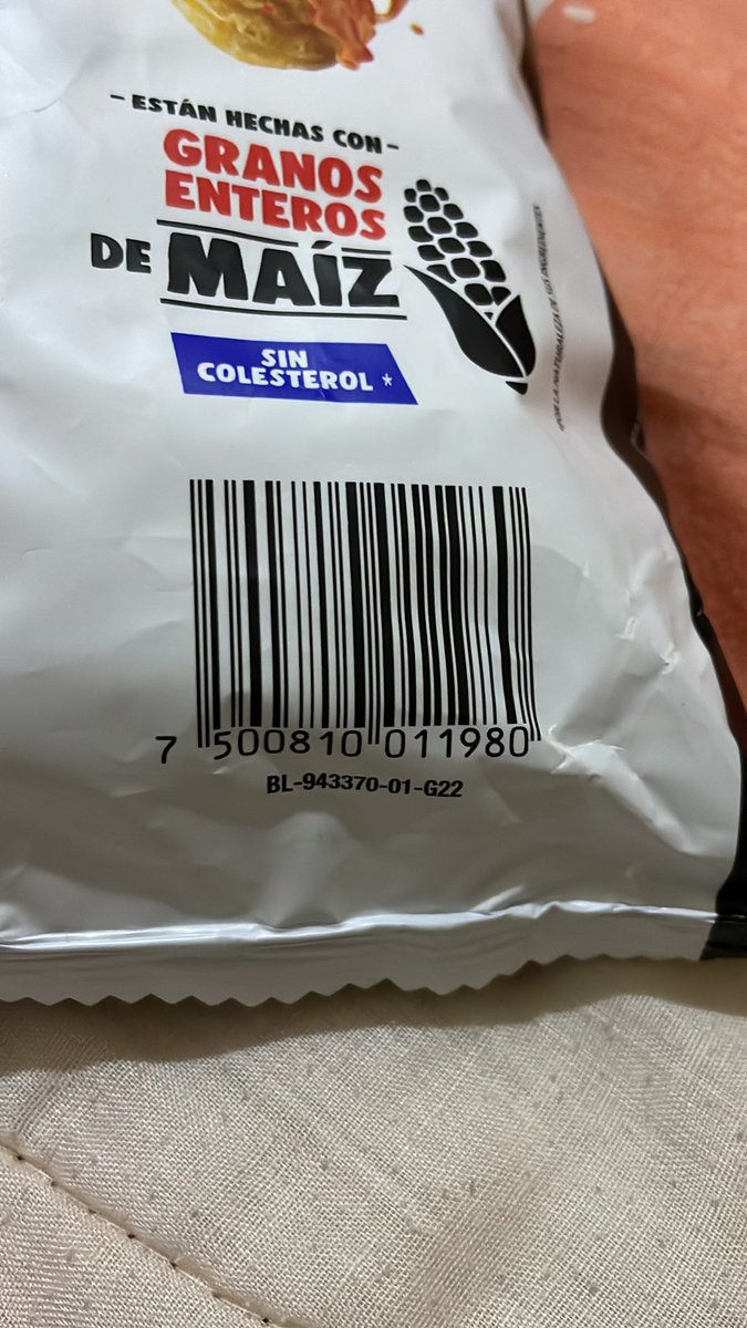 pasumechamarima's tweet photo. @BarcelMx para comentar que en el mostrador de @BodegaAurrera  de la ciudad de Orizaba( calle real) tienen en mostrador un producto caducó, desafortunadamente tire el comprobante de compra pero envío fotos para evidenciar. Gracias https://t.co/XEqxrwP5Ok