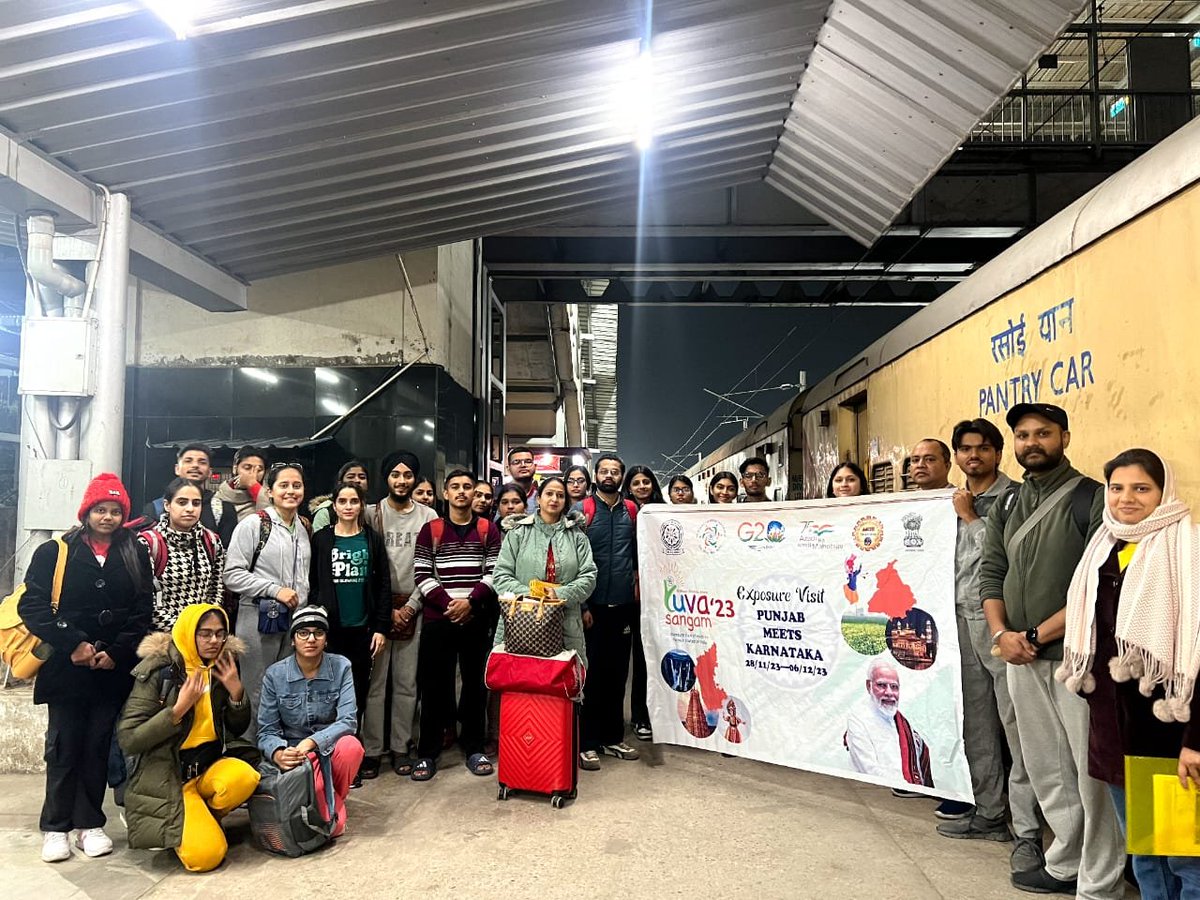 #YuvaSangam Phase 3: 

Cultural exchange of Punjab & Karnataka on the way!!! 

The highly anticipated Yuva Sangam Phase 3 flag-off ceremony took place at @iitropar at 5 PM on 27th Nov, marking the beginning of an exciting cultural exchange program. The team boarded from