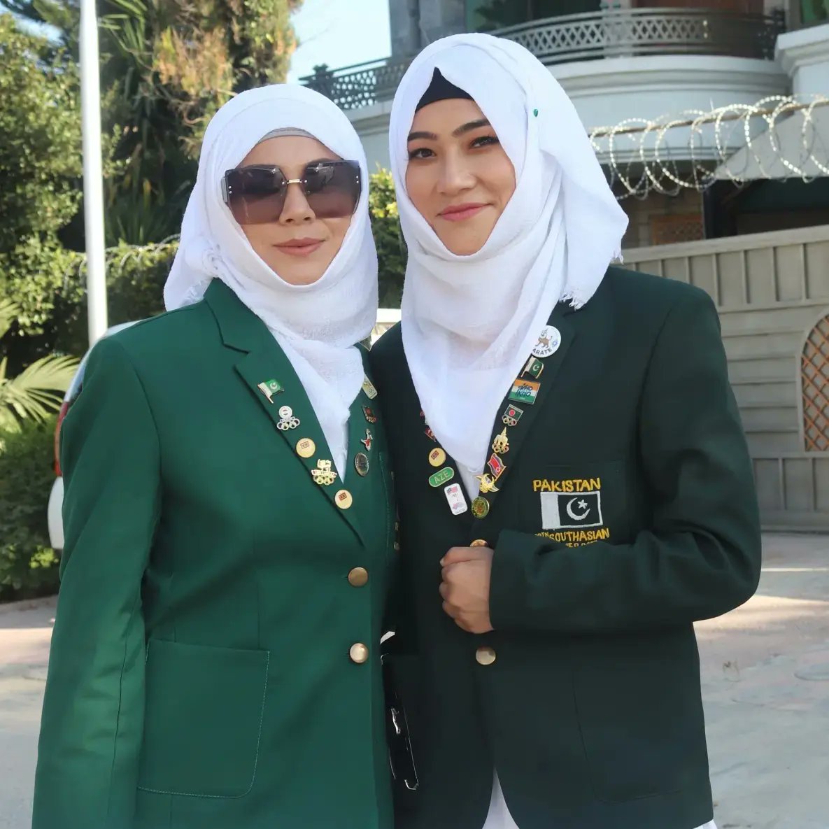 Sabirabatool10's tweet photo. Today's karate queen is born 28 November. 
❤🤞🤗🥇
Happy birthday to the best sister on the planet.💋
I love you more than you'll ever know. ...💋
I have the best sister on Earth!💋
@Shahidaabbasi2 https://t.co/2D3t0J5s4F