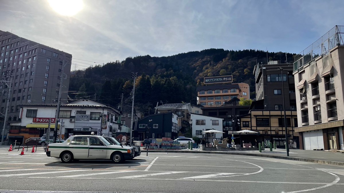 Briswell_PR's tweet photo. 2023/11/16 ~ 2023/11/17 で2023年の社員旅行として新潟県の越後湯沢に行きました。

美味しい食事に美味しいお酒！

社員の親睦が深まり楽しい旅行になりました。 https://t.co/0nJgZY8pu4