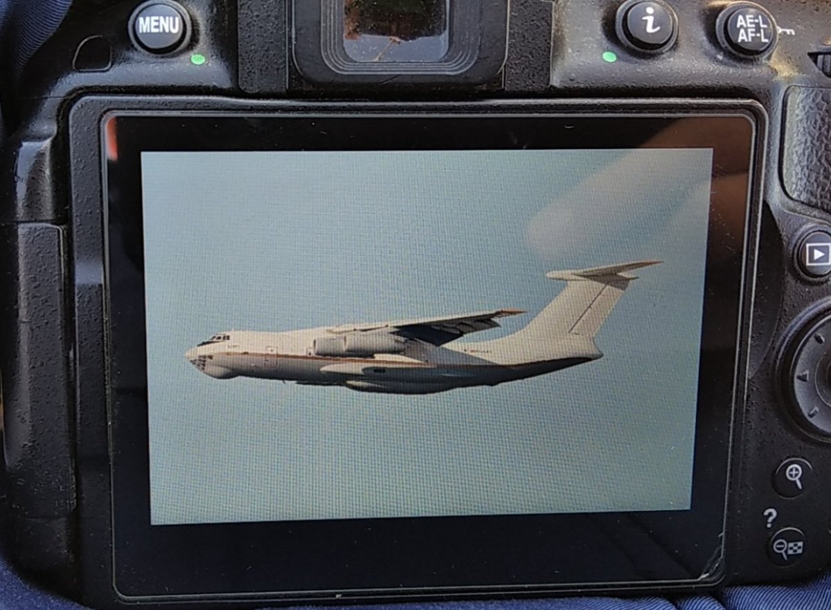 md_11boeing's tweet photo. @pekyiran 早知道延迟2小时就去有地景的机位了😂 https://t.co/0AVSOR9NfX