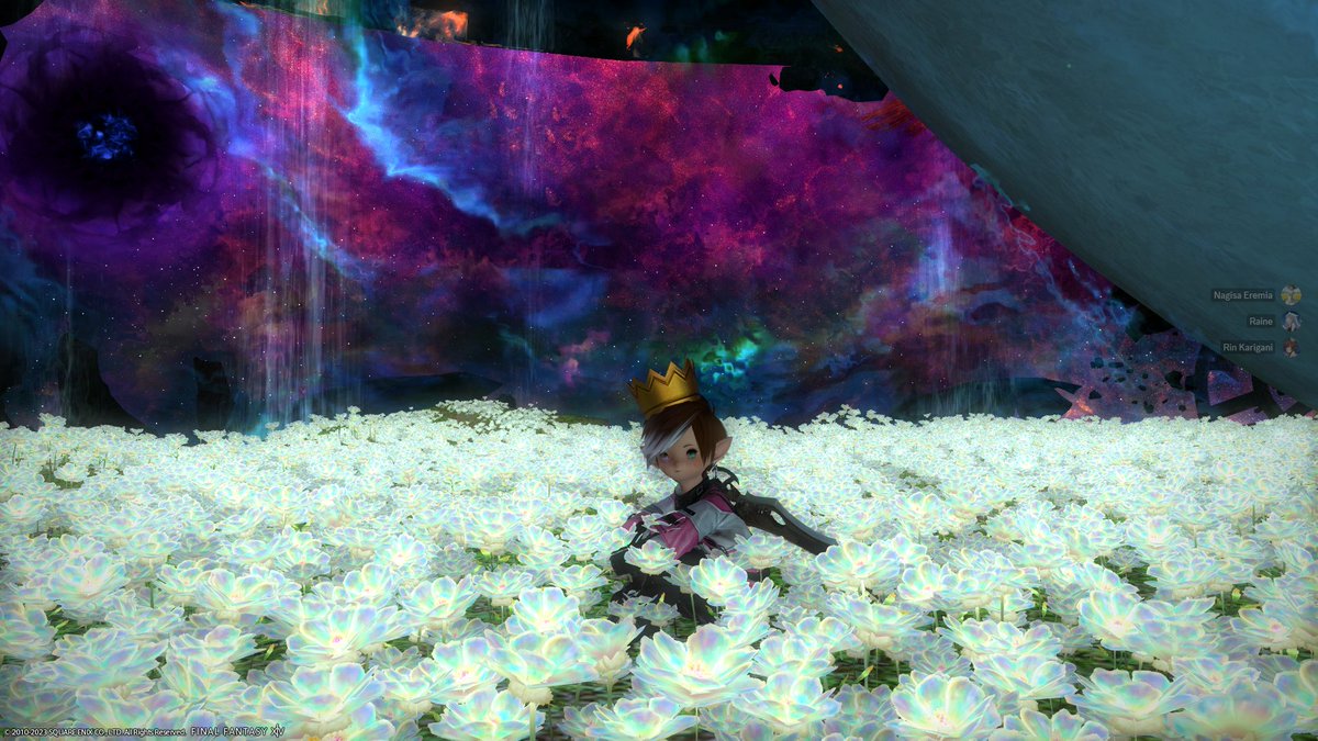 RinKarigani's tweet photo. Where were you when the Cloudtestserver01 went down?

Ngl, this week was pretty emotional for me.

For those that didn't experience the test servers - IMO you missed out on a once in a lifetime experience!!

Everyone going through such a plethora of content together all on even footing and across the world all on 1 DC. Rushing down the MSQ, competing in PvP, Fall Guys with GOOD PING and server infrastructure, roleplaying, tackling ultimates, Criterion, Deep Dungeon soloes, hell even DEEP SEA FISHING! Fishcord set up legendary fishing stuff!

New FCs made with new friends, people assisting one another in farming gear out. Going through an entire progression of a raid series in one go a la Pandaemonium -60 iLvls below requirement but still attaining victory! IT HAS IT ALL!

Some even finished Manderville relics and others got every single BLU spell!! 

Any waning I had in FFXIV was instantly revitalized. This was like a new Expansion launch, except at the end our Warriors of Light were sundered and sent off into the Aether. 

I knew we couldn't keep our characters - yet I still find myself emotionally attached and teared up seeing all of us go. You should have seen Amaurot during the final moments. So many adventurers and comrades showing up and just... enjoying each others company. 

Seriously, this was the best and I needed this. 

Thank you to everyone who took part in the Cloud tests. Y'all are the best.

P.S. : Please bring the clouds to everywhere. Connection was the best I've ever experienced and I heard the same for people ALL OVER THE WORLD