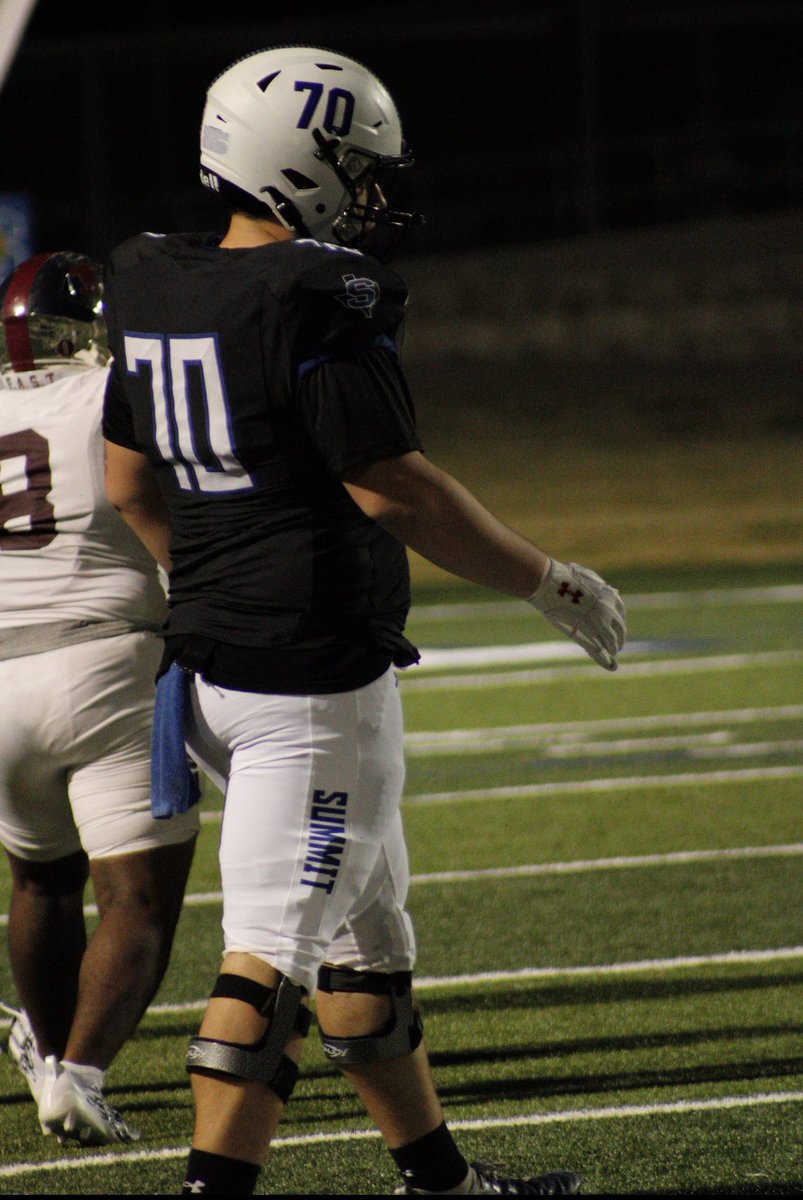 Senior Season Highlights

hudl.com/v/2MMrA9

😴
<a href="/SummitFB/">Mansfield Summit High Football</a>