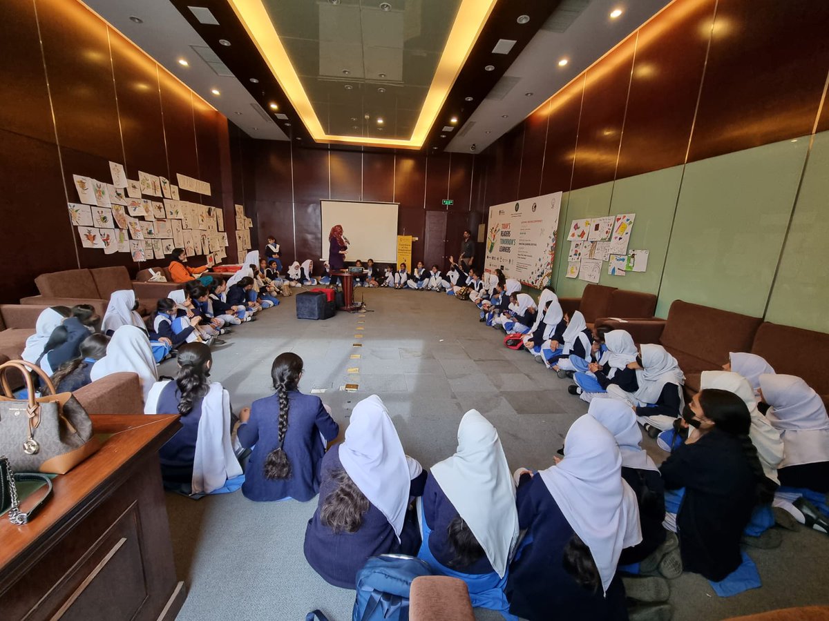 OUPPakistan's tweet image. Catch a glimpse of the diverse interactive sessions presented by Oxford University Press Pakistan at the Pakistan Learning Festival in Islamabad, held at the Pak-China Friendship Centre from 25 to 27 November 2023.

@plf_pk #PakistanLearningMovement #PLF #PakistanLearningFestival