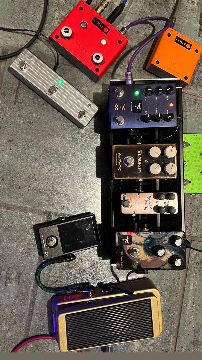 TomoJustFunky's tweet image. Testing amp?
Testing two different speaker cabinets?
My pedal board photo on my story. 

#bjfs100 #onecontrol #lehle #littledual #guitarspeakers #eminenttechnology #modeltwenty #tomofujita #reverb @tomokazkawamura @KanjiKawabata @KAMINARIGUITARS @DaddarioandCo @OneControlJp