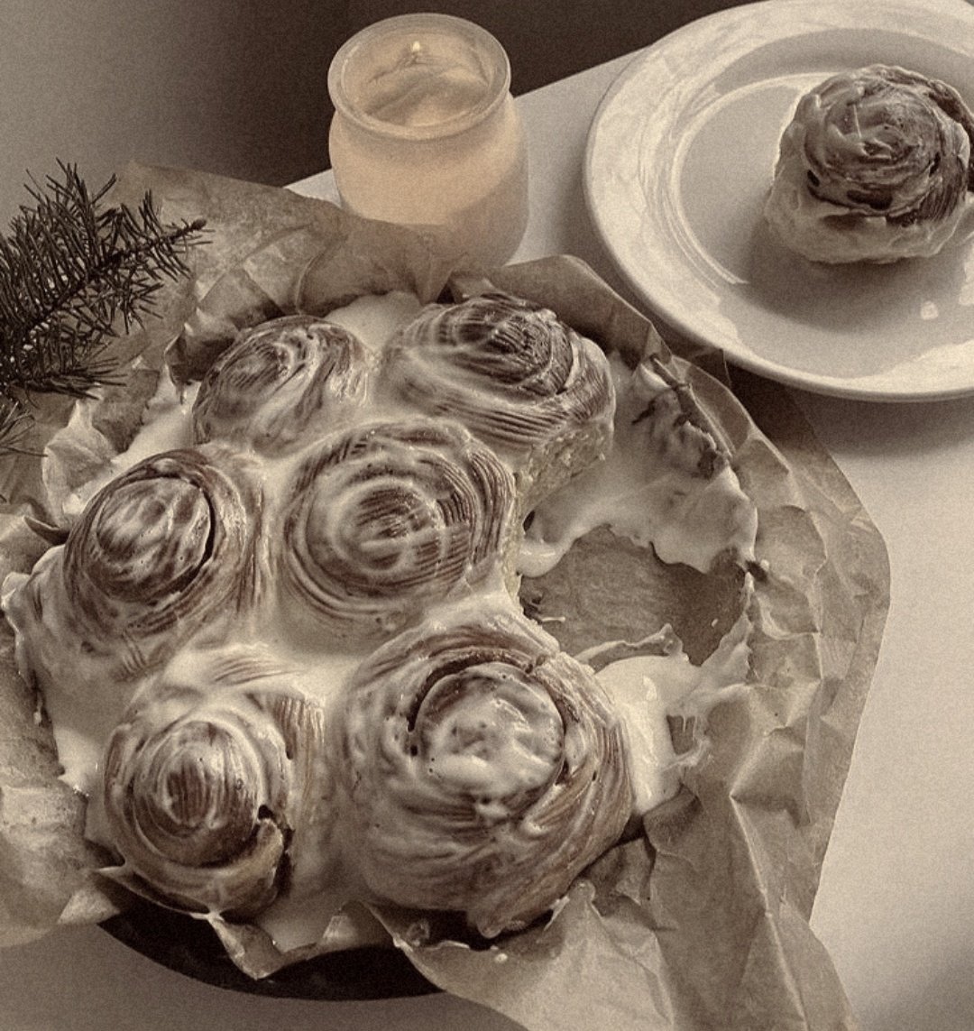 ⠀⠀⠀⠀
⠀⠀⠀⠀⠀(⠀⠀𝘈𝘯𝘵𝘰𝘫𝘰𝘴 𝘥𝘦 𝘮𝘦𝘥𝘪𝘢 𝘯𝘰𝘤𝘩𝘦 ⠀⠀)
⠀⠀⠀⠀⠀⠀⠀⠀⠀⠀⠀⠀¿Gustan? 
⠀⠀⠀⠀