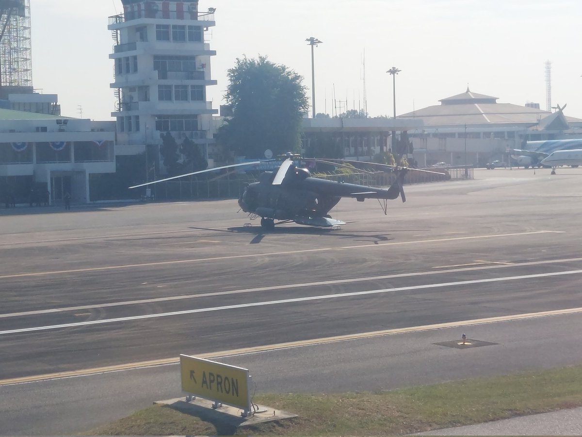 NiccoloGlu's tweet photo. Am I too much #avgeek ? When I got to Thailand 🇹🇭 I got excited by looking at all these exotic airlines 🤩 https://t.co/5KjQnJb0jS