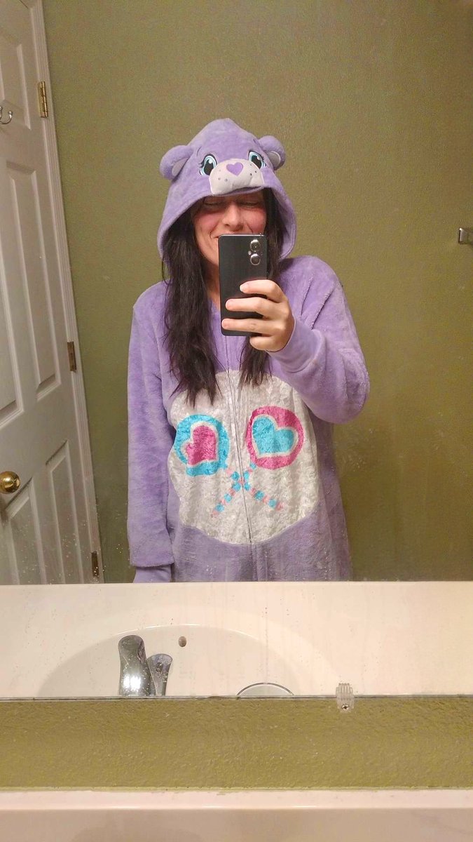 grablemusic's tweet image. New Album January 01st
ENTRØPY
.
.
 Also wondering @pearlythingz  is this appropriate?  #ideam it to be cute and it made people smile at the grocery store today.