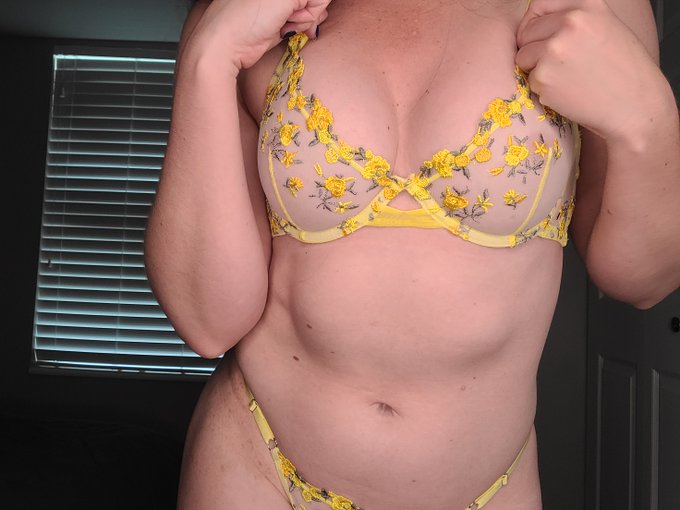 GoProHo (NSFW)’s pics and videos