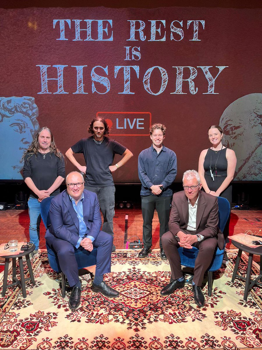 holland_tom's tweet photo. And so I bid farewell to Australasia. 

Huge thanks to @dcsandbrook, @domwjohnson &amp; @youngsm1th for not getting too cross with me; to Simon &amp; Elise at @TEGDAINTY for looking after us so brilliantly; &amp; to everyone in New Zealand &amp; Australia who came to see us.

It’s been a blast! https://t.co/m8YGkaUeHN