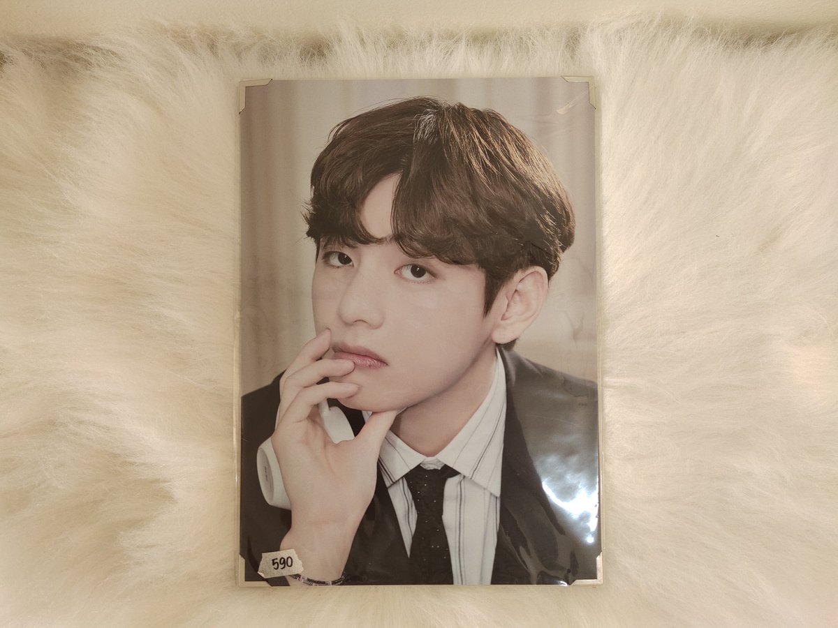 JimStore91's tweet photo. พร้อมส่ง
Premium Photo V PTD 
ราคาเต็ม 590฿ ลดเหลือ 350฿รวมส่ง
สั่งซื้อ DM/เมนชั่นใต้รูป
#ตลาดนัดบังทัน #ตลาดนัดรถไฟBTS #ตลาดนัดรถไฟฟ้าบังทัน https://t.co/hZvho9yLkA