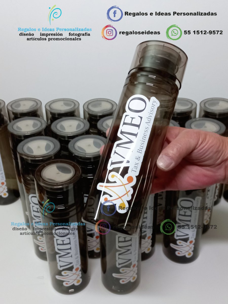 REGALOSEIDEASP's tweet image. Cilindro personalizado 
Cilindro,  de 850 ml. Plástico,  tapa con rosca pet
Impreso con aplicación de vinil 
#regaloseideas
#cilindropersonalizado
#cilindrosagua
#regalosmaestros
#diadelmaestro 
#Regalospersonalizados
#hazlomemorable
#miss
#cdmx
#narvarte
#pedidos