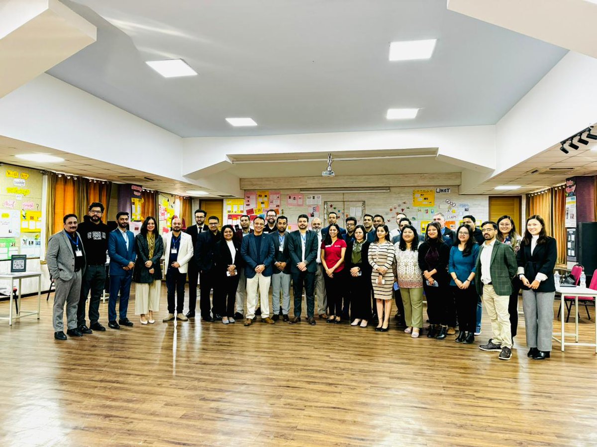 Anuj in India (@anuj_tcs_canada) on Twitter photo International students love to study in Canada! Watch to video to the top 5 reasons!
Plan how to study in Canada. Start here: ow.ly/k4RE50Jtv51 #StudyInCanada #InternationalStudents <a href="/TradeTeamIndia/">TCS in India</a> <a href="/CanadainNepal/">Canada in Nepal</a> International students love to study in Canada! Watch to video to the top 5 reasons!
Plan how to study in Canada. Start here: ow.ly/k4RE50Jtv51 #StudyInCanada #InternationalStudents <a href="/TradeTeamIndia/">TCS in India</a> <a href="/CanadainNepal/">Canada in Nepal</a>