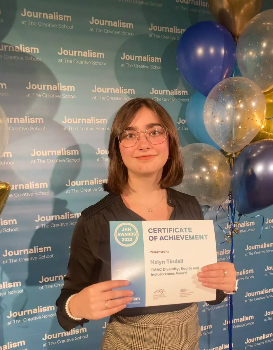 Honoured to be recognized by <a href="/JournalismTMU/">School of Journalism</a> as this years recipient of the TMAC diversity, equity and inclusiveness award for my story on accessible travel. thetravelissue.theeyeopener.com/article/access… Thanks to <a href="/TravelMediaCA/">TMAC</a> for your generosity.