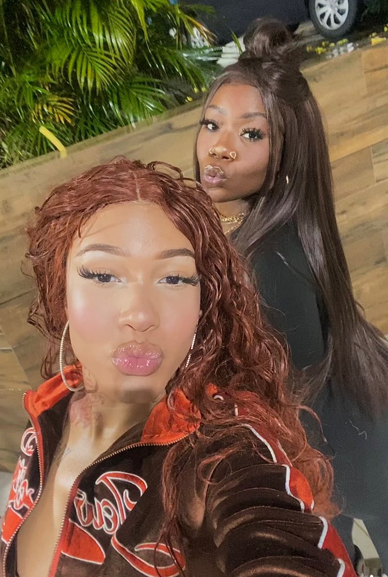 laybne's tweet image. 7 mlk p 2 novinha 🤘🏾🤘🏾🤘🏾