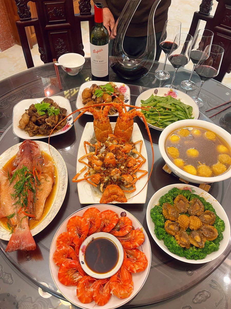 ramirezruby32's tweet image. Come to my sister's house tonight for a meal🤭