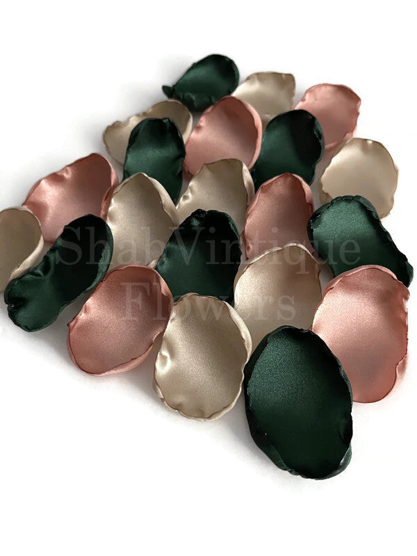 Emerald green Rose Gold and Champagne mix of flower petals, flower girl petals, Wedding Aisle Decor, Wedding Decorations tuppu.net/4644d06 #Wedding #Weddingplanner #Bridetobe #Weddingdecor #Bridalshower #Bridal #Partydecor #BohoChicWedding