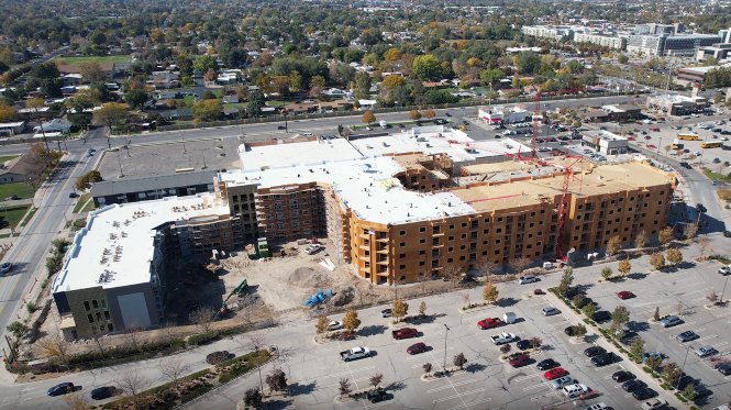 JacobsenBuilds's tweet photo. It’s exciting to see the progress being made at the Back 9 Apartments in West Valley City, Utah, and wonderful to be a part of transforming this cherished community with new, high-quality multi-family housing.

#BuiltForLife #JacobsenPartners #BuildingEnduringCommunities https://t.co/6SjdMWWIIy
