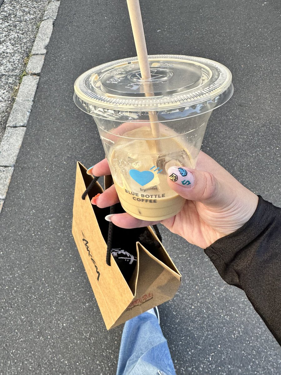 lyssadimes's tweet photo. VA 2 TOKYO 🇯🇵💴✨ https://t.co/gSaAQeZ6WO