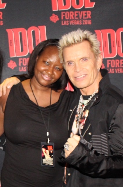BIGRosieBK's tweet photo. @Veeps @BillyIdol Yesssss!!! It was great!!
⭐️⭐️⭐️⭐️
Stream it on @Veeps
👊🏾💯💜🥷🏽🍿🎥
#BillyIdolStateLine
#HooverDam
My Baby is Amazing!! https://t.co/Jh1snpWgv3