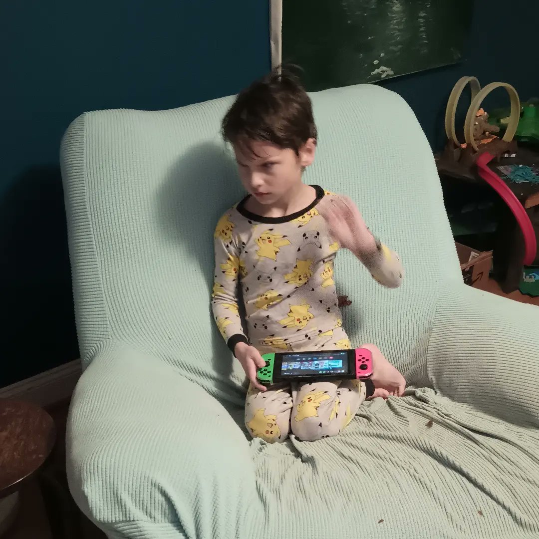 DrEmilyThomas's tweet photo. Quickest way to piss off a little person is tell them their #pjs are getting too little for their person. In fact I think this trauma is what triggered modern men's fashion #π€
#ohnoyoudidnt #pokemon #pikachu #theystillfit #trauma #idontwanttogrowup #kids #fashion #parenting https://t.co/1jR0FttBXk