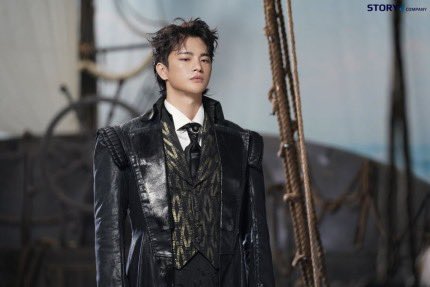 [#NEWS]
서인국, 거친 눈빛의 '몬테크리스토' 백작
▶ naver.me/F6bok43u

#서인국 #SeoInGuk #ソ・イングク 
#뮤지컬 #몬테크리스토 
#스토리제이컴퍼니 #Storyjcompany