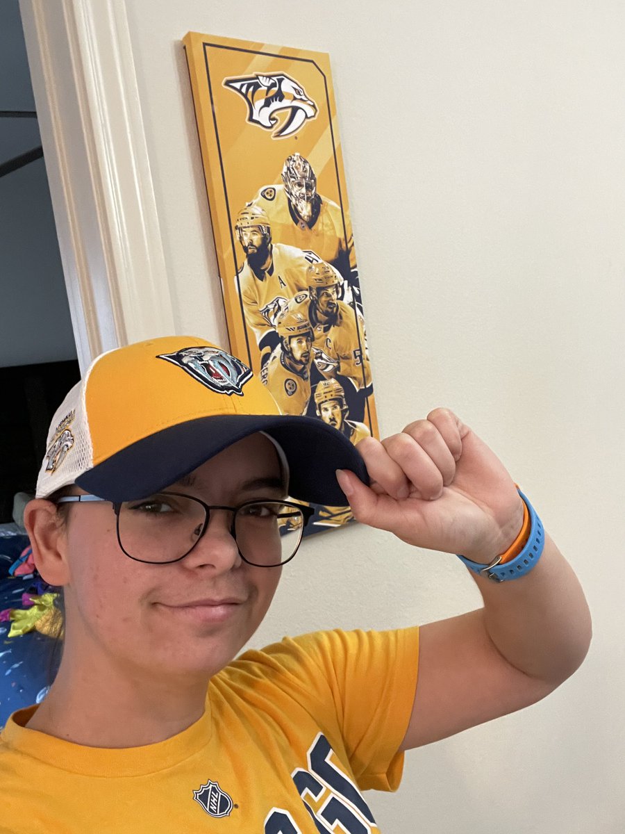 The_Pred_Head's tweet photo. Same hat as Saturday for #hatstats2! The Mustard Cat won it for us Saturday, let’s see if it can do it again! #preds https://t.co/c0TlgwMxuo