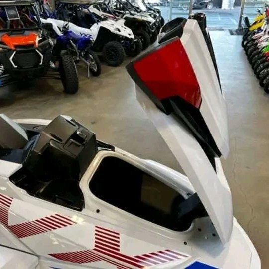 2022 Yamaha VX Deluxe with audio 
Category: three seater 
Type: personal watercraft 
Stock number: YA3541K122
Price:$10,049

A VERSATILE RIDE FULL OF FEATURES INTERGRADED SPEAKERS
