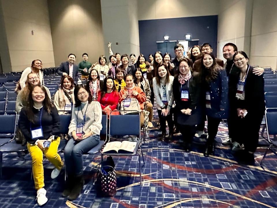 LXJSmonk's tweet image. Grateful for the engaging panel discussion on the &quot;Journey of Belonging&quot; at #@actfl 23 in Chicago with Vicky Wang, Lynn Lin, and Bonnie Wang. Thanks to all who joined us at 8 am on a Saturday! 🌟 DEI is a journey, not a destination. Where are you on this path? #DEI #LanguageEd 🌍