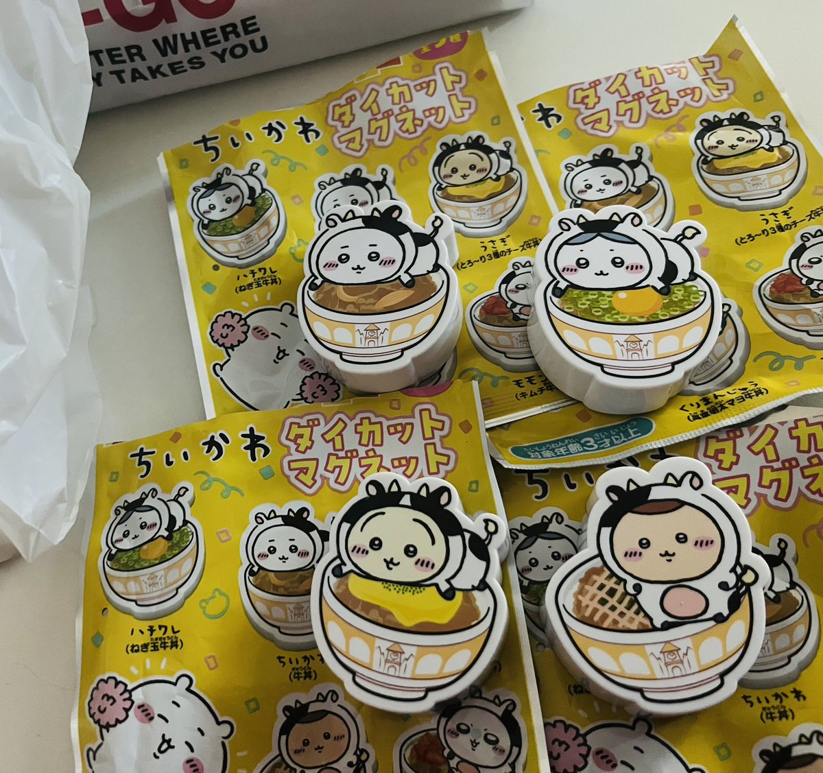 erichomoo's tweet photo. モモンガ以外がでたఠ_ఠ
どーせならコンプリートする為に
5個買えばよかったと後悔しとる😵‍💫🌀´-
でも厚みがあって可愛いマグネット💜

#ちいかわ#すき家 https://t.co/DjADWJRMRs