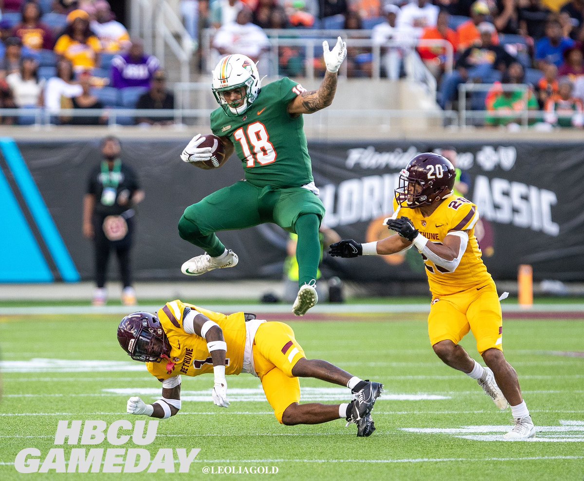 KOBY!!!

FAMU TE Koby Gross with the leap over Bethune-Cookman defenders.

😍👀😮‍💨😮‍💨
