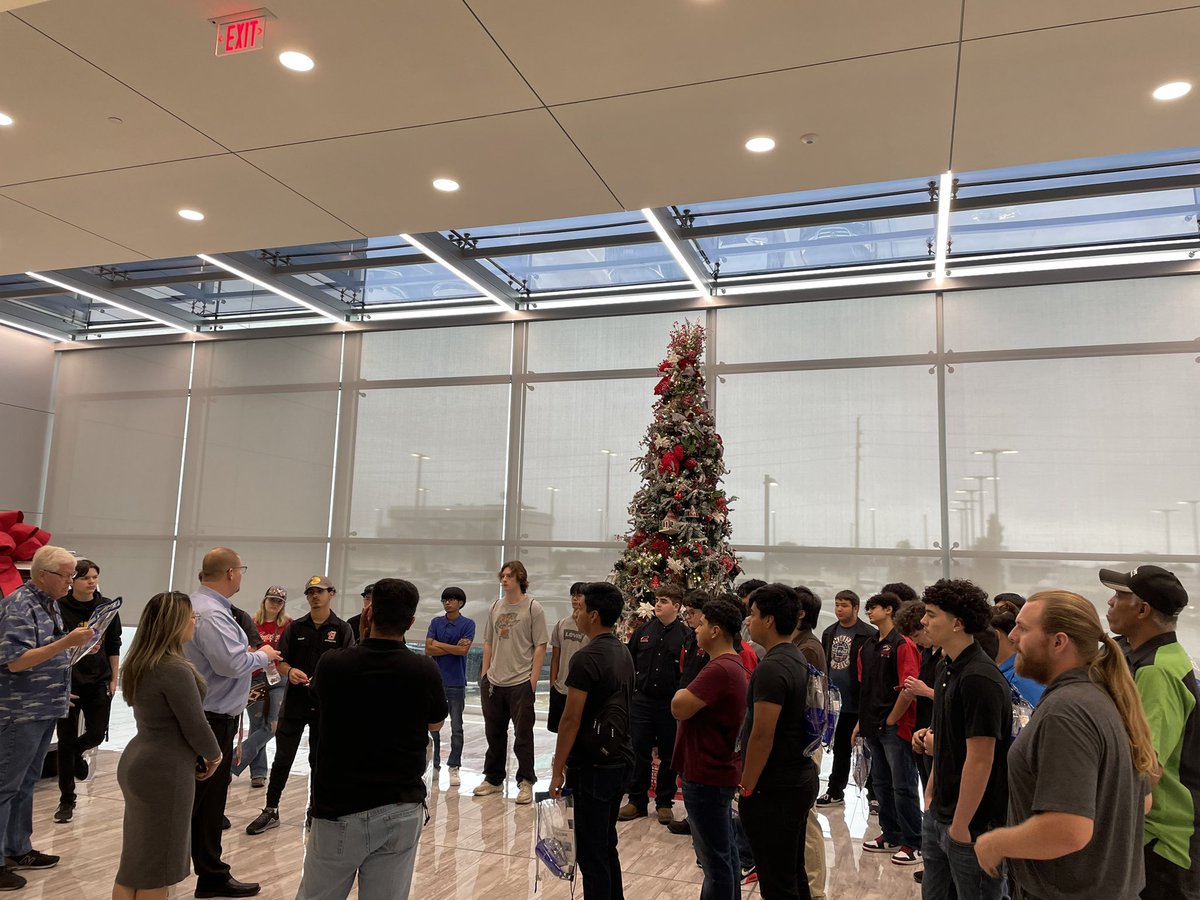 mark.williams@cfisd. tweet media