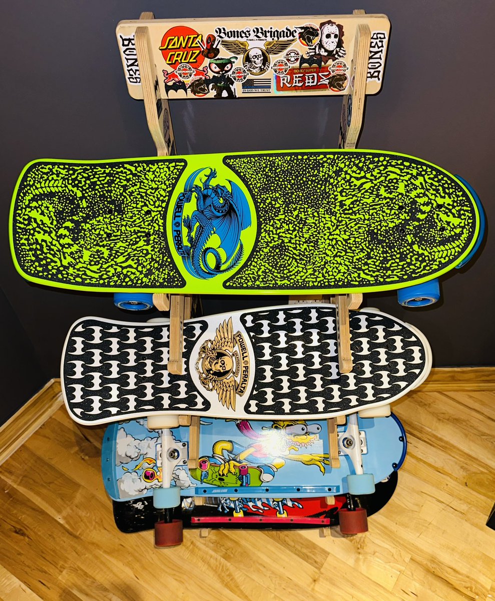 JordanWheeler__'s tweet photo. Just finished setting up this McGill. 💀🐍🛹

Powell Peralta Mike McGill Skull &amp; Snake Reissue (2023) Skateboard Deck Lime - 10 x 30.125 - Deck Shape 160 - Originally Released: 1984

#PowellPeralta #MikeMcGill #Skateboard #BonesBrigade  @mikemcgill @powellperalta @bonesbrigade https://t.co/2Eg6kfWPlf